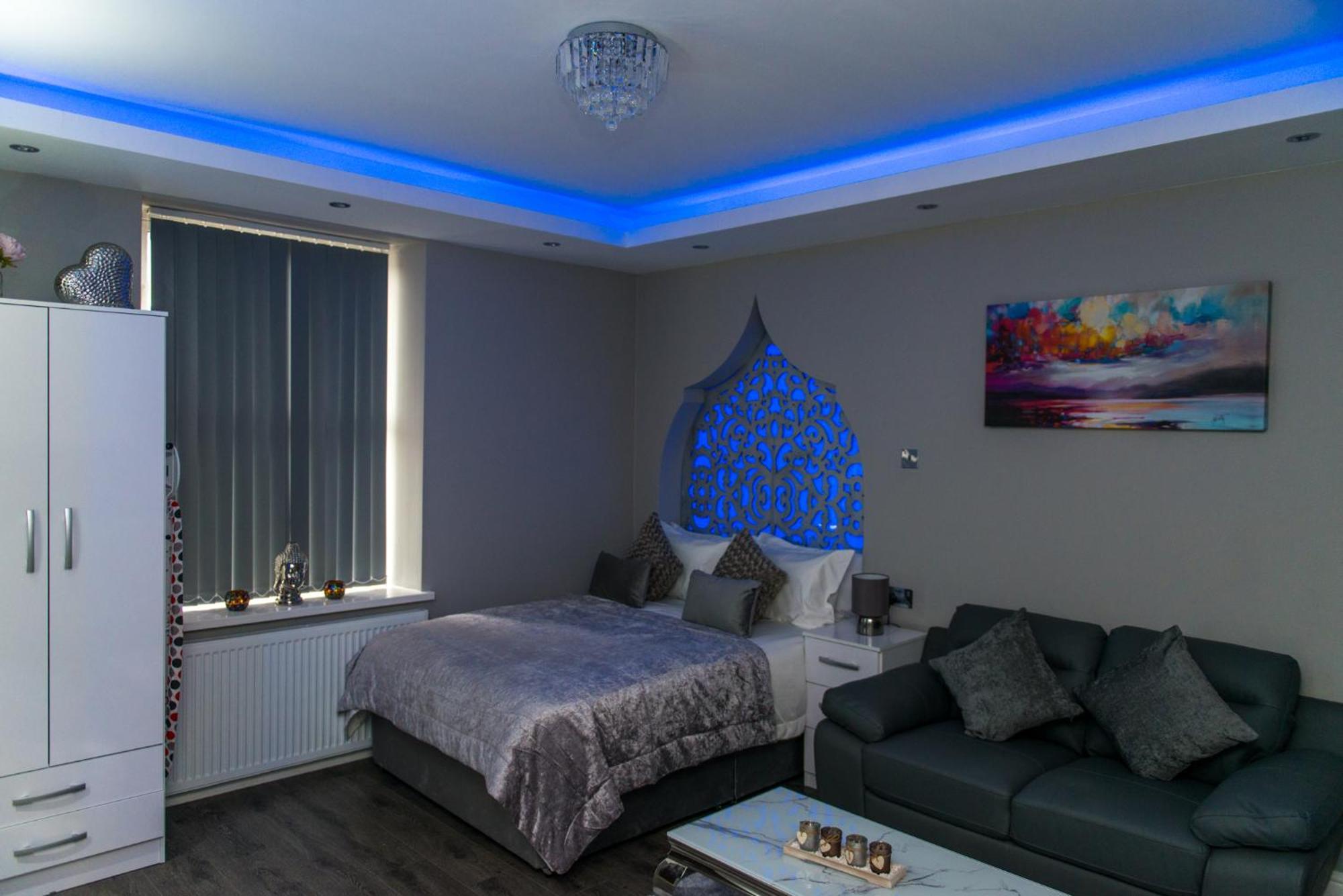 Aphrodite Suites הודרספילד חדר תמונה