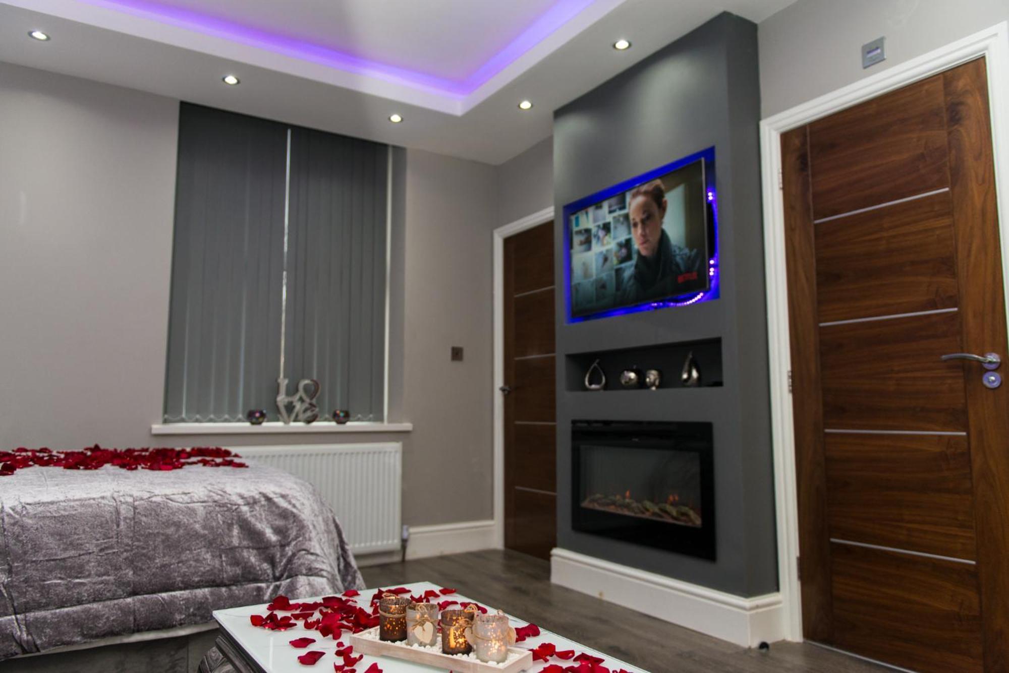 Aphrodite Suites הודרספילד חדר תמונה