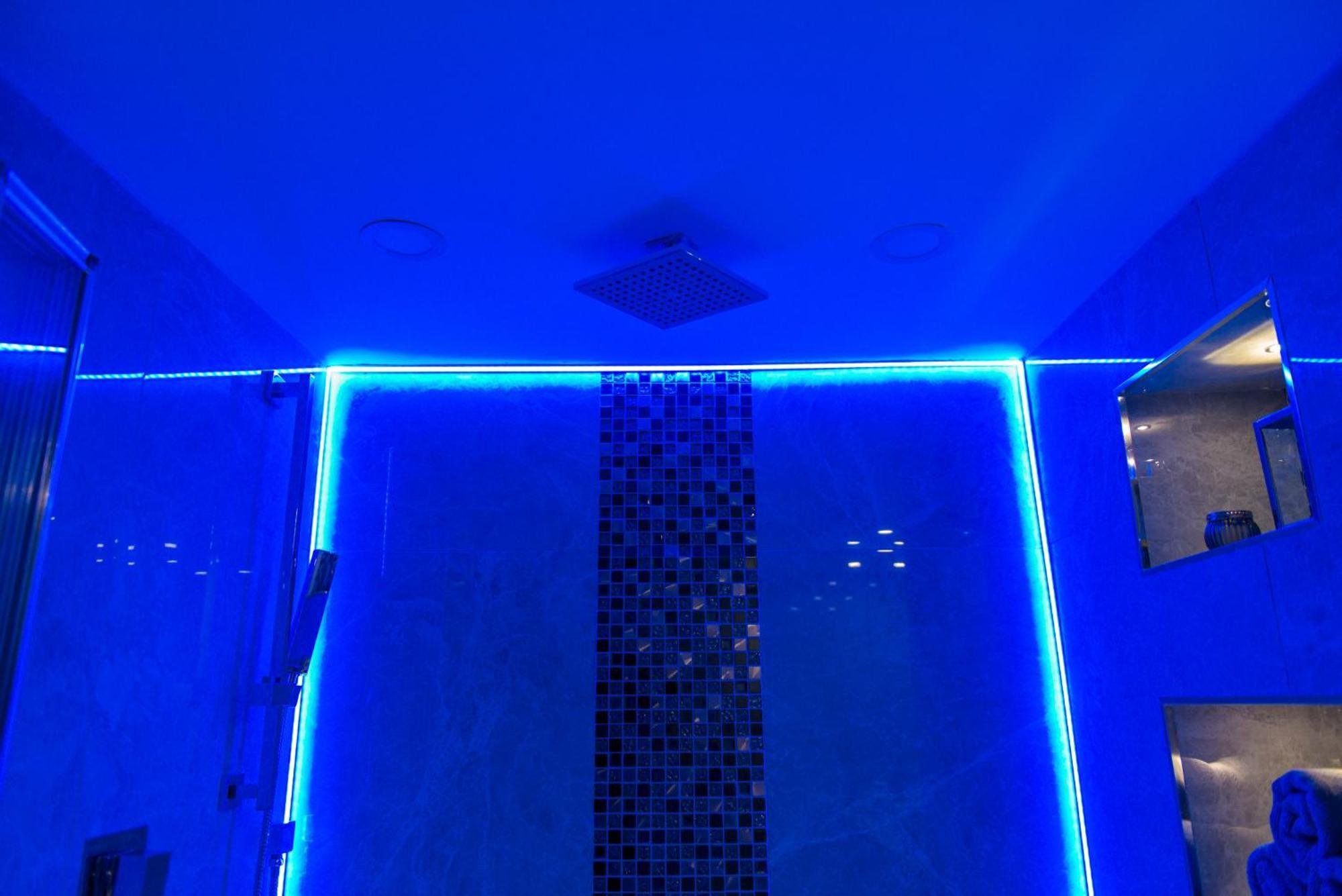 Aphrodite Suites הודרספילד חדר תמונה