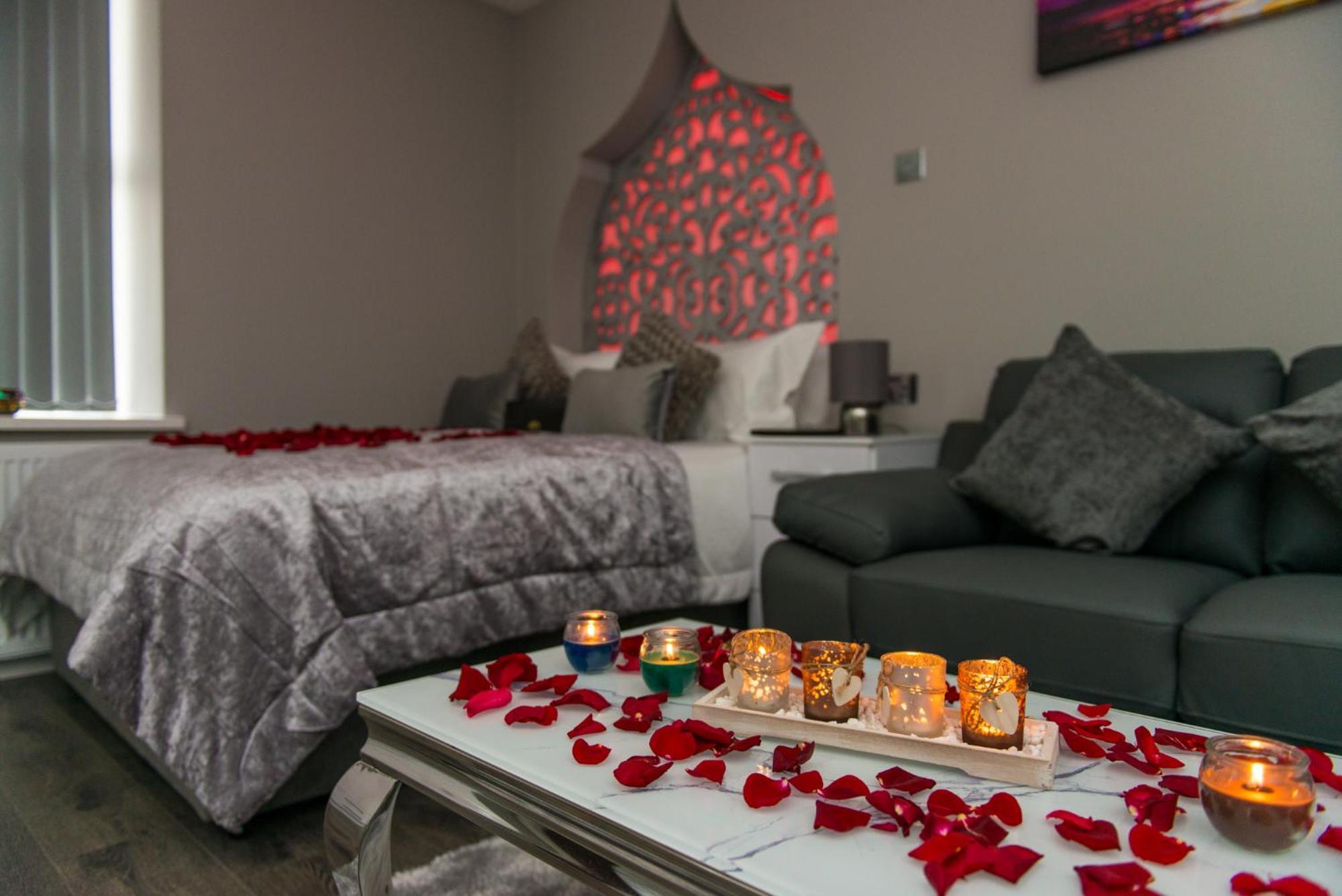 Aphrodite Suites הודרספילד חדר תמונה