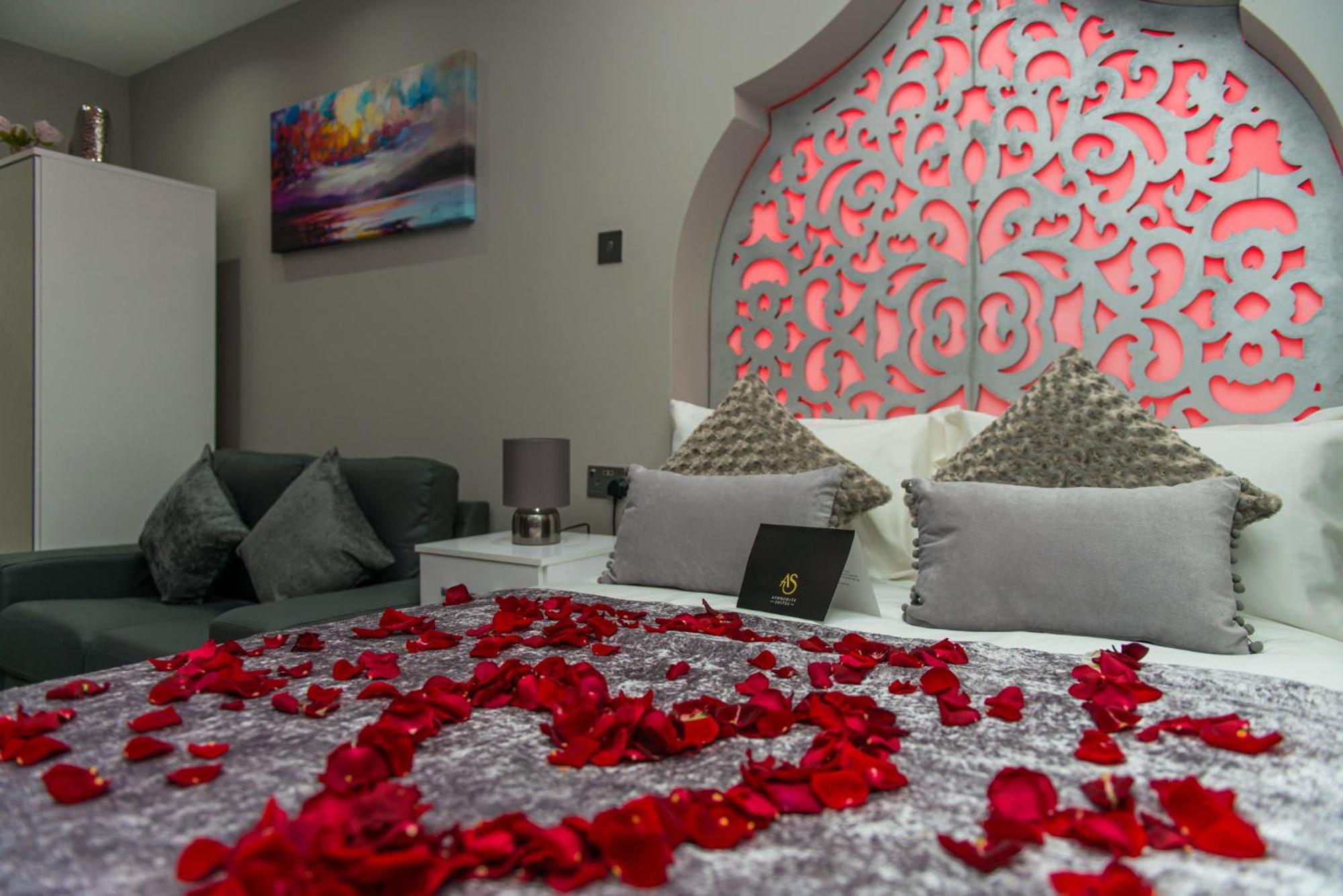 Aphrodite Suites הודרספילד חדר תמונה